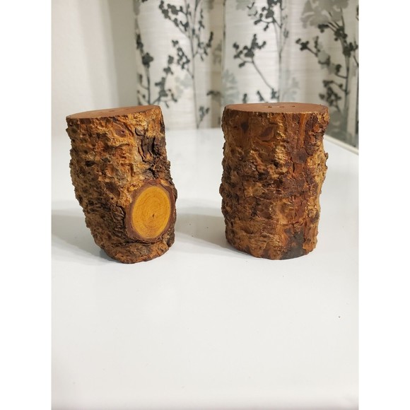 Vintage Unbranded Salt And Pepper Shakers Made From Natural Wood With Corks - Picture 5 of 10